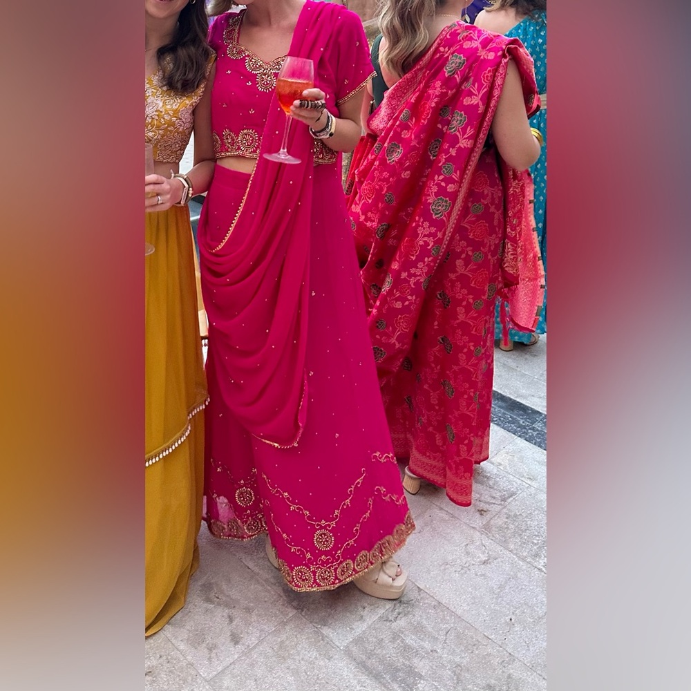 Hot pink Indian sari / saree / lengha